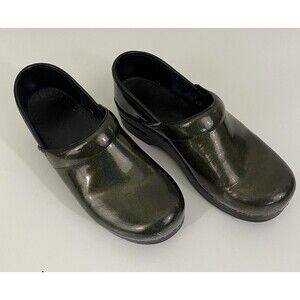 Dansko Shoes Womens 37 6.5-7 Nursing Clogs Prism Iridescent Green Patent Leather